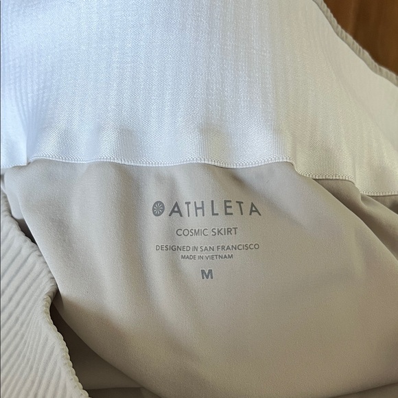 Athleta Women's Cosmic High Low Skirt Gray M EUC - Picture 3 of 5